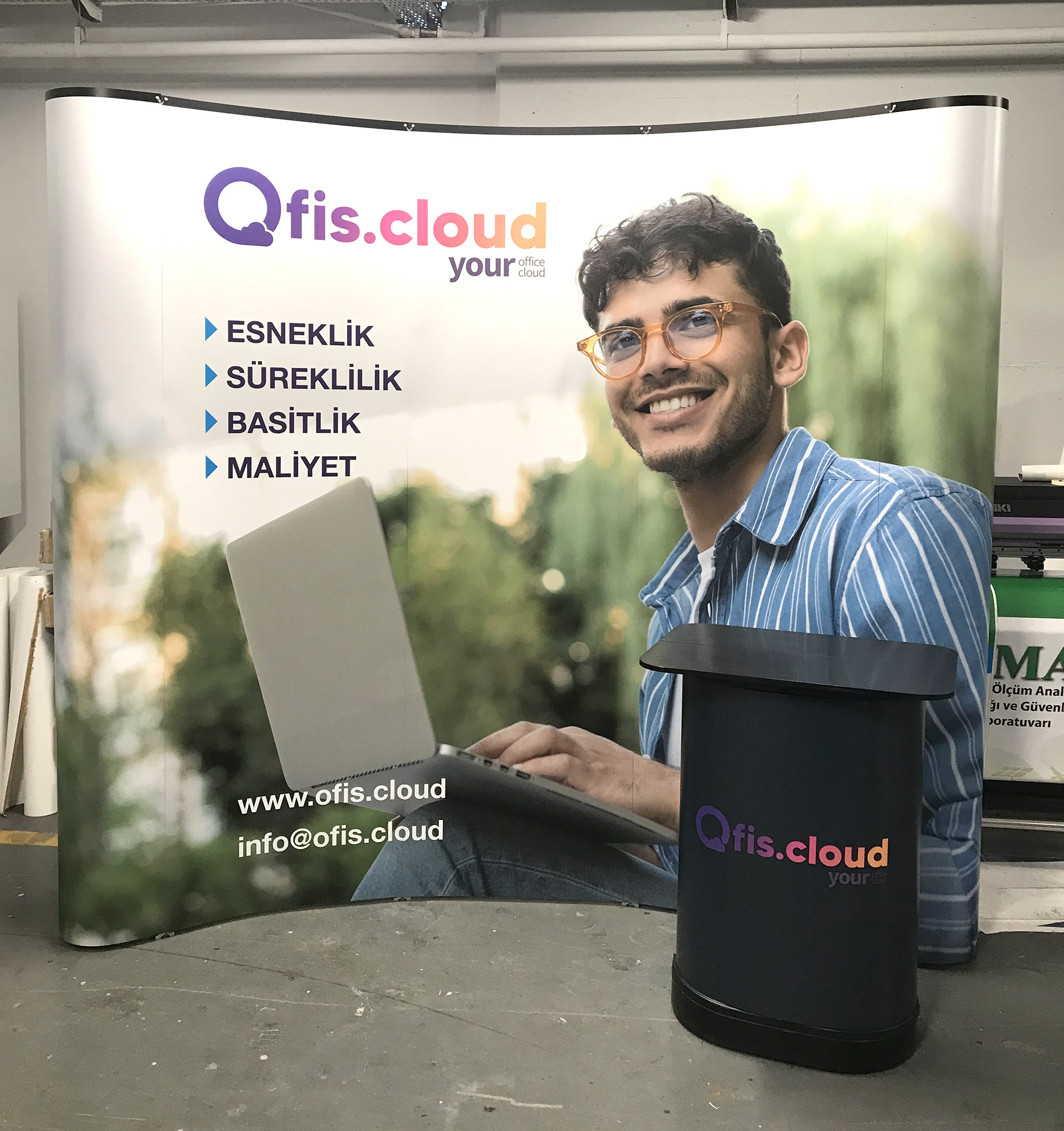 Ofis.Cloud Örümcek Stand Baskısı